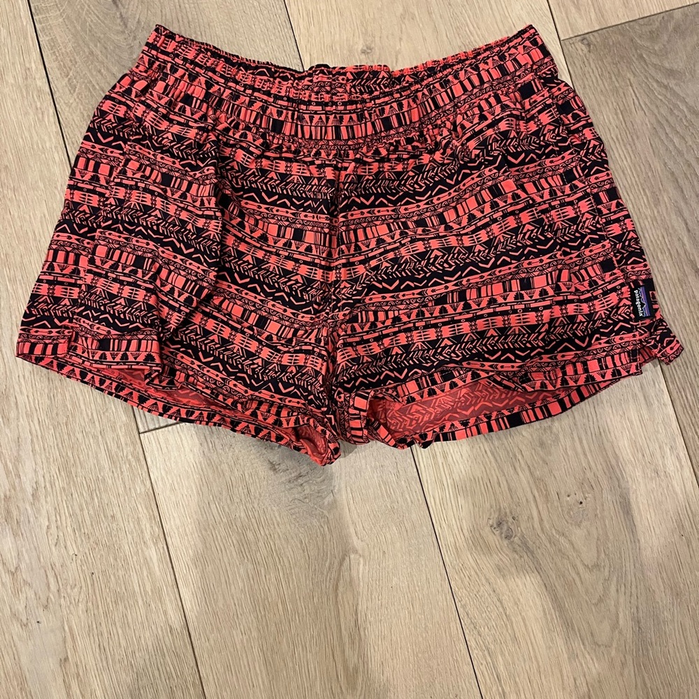 Patagonia barely baggies